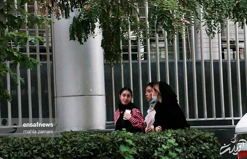 زنان در تهران، تابستان ۱۴۰۰